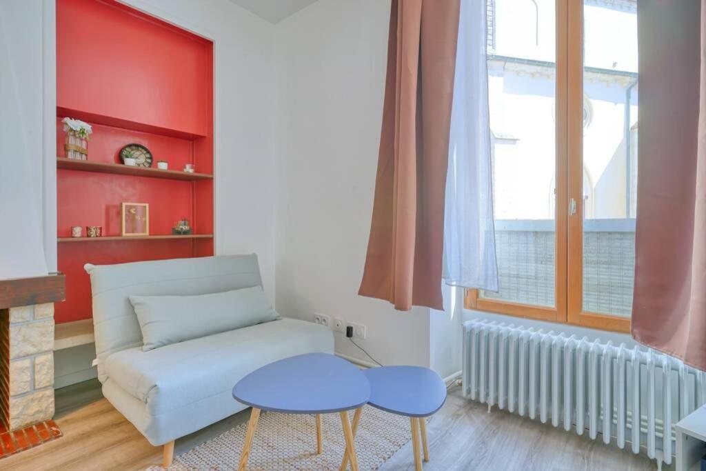 Studio Charmant Au Coeur Du Vieux Corbeil كورباي إيسون المظهر الخارجي الصورة